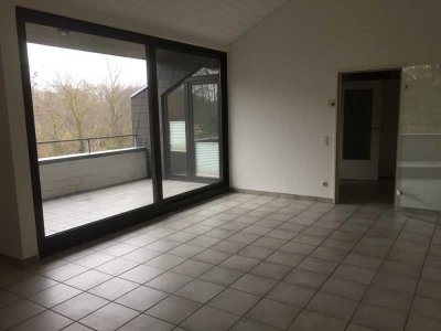 Freundliche 2-Zimmer-DG-Wohnung mit Balkon in Wegberg