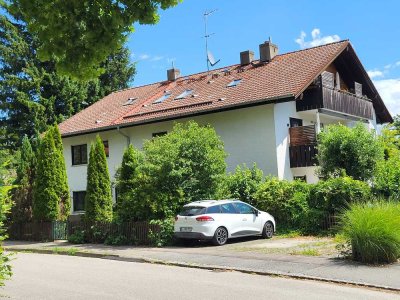 Ansprechende 2,5-Zimmer-Maisonette-Wohnung mit EBK in Dießen - Riederau