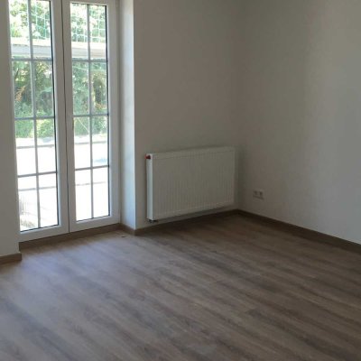 Sanierte 3-Raum-Wohnung mit Balkon in Neuss