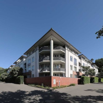 Schicke Dachgeschosswohnung // DG links