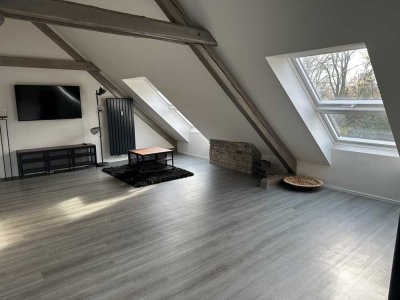 Moderne Dachgeschosswohnung in Leverkusen Opladen