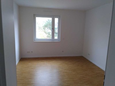 Geschmackvolle 3-Zimmer-Wohnung mit gehobener Innenausstattung mit EBK in Darmstadt