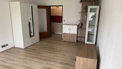 NACHMIETER/IN GESUCHT / 1-Zimmer Wohnung mit Balkon in Vilshofen an der Donau / teilmöbliert