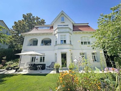 Ein originales Meisterwerk in Stuttgart! Einzigartige Jugendstilvilla mit exkl. Designerausstattung