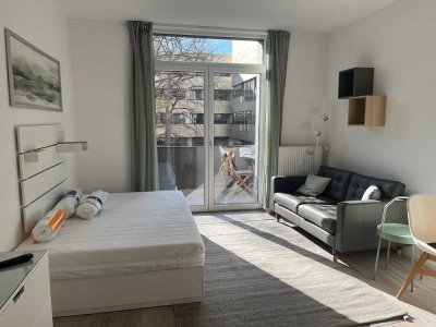 Frisch sanierte, vollmöblierte 1-Zimmer-Wohnung in München Schwabing