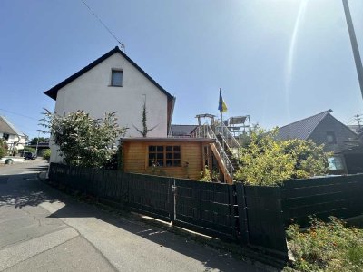 Großes Einfamilienhaus mit Pool, Sauna, Lift und nachhaltiger Energietechnik