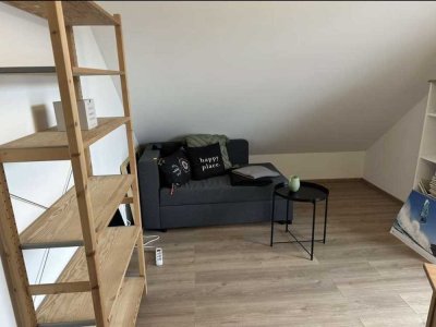 Zuhause mit 3 Zimmern, viel Platz und traumhaftem Blick auf den Odenwald in Heidelberg