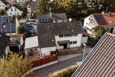 Einfamilienhaus mit Einliegerwohnung in begehrter Randlage von Gärtringen-Rohrau