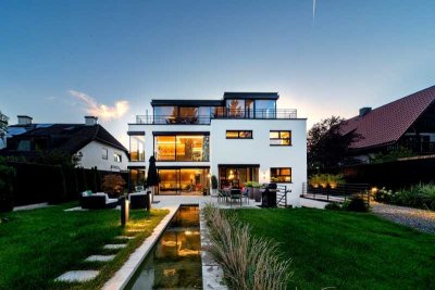 Exklusive, ruhige Bauhaus-Villa mit Penthouse