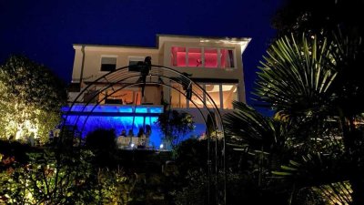 Familienhaus in ruhiger Sackgasse am Haardtrand mit viel Weitblick