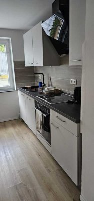 2 Zimmer KDB Einbauküche