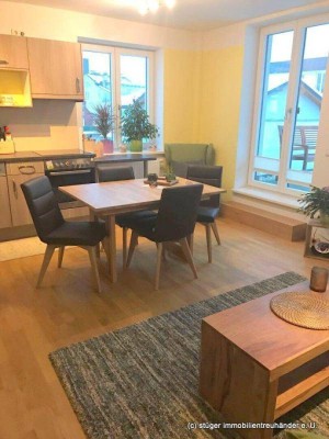 BAD ISCHL: 3-Zimmer Wohnung mit Terrasse im Zentrum