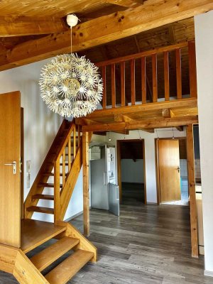 Galeriewohnung mit Einbauküche in Karlsfeld