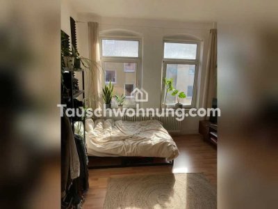 Tauschwohnung: Biete schöne, ruhige, sonnige Altbauwohnung in Spielstraße