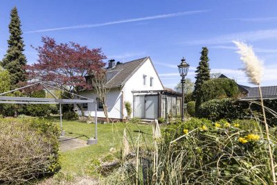 Sanieren oder neu bauen - Großzügiges Grundstück mit Altbestand in der beliebten Bolssiedlung