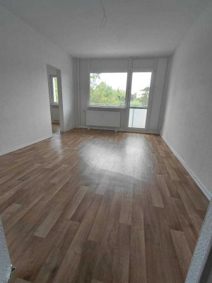 Helle 3-Zimmer-Wohnung mit Balkon in Schwerin