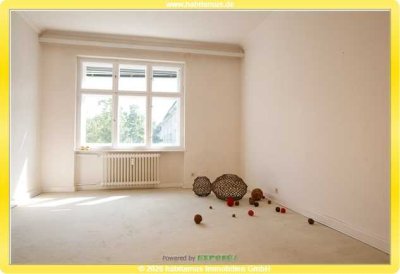 Gut geschnittene Wohnung, hell mit weitem Blick - sanierungsbedürftig