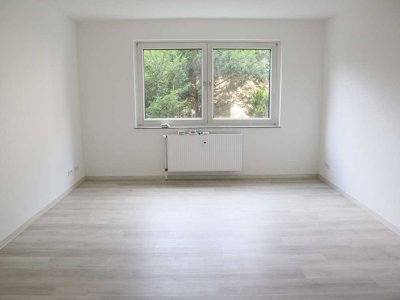 Modernisierte 2-Zimmer-Wohnung mit Wohnküche!