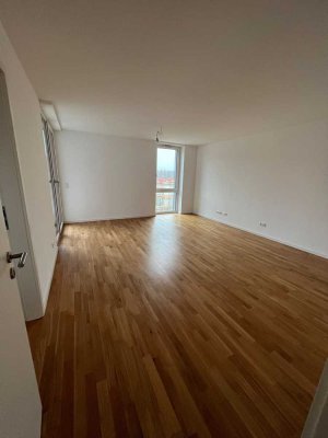 Neuwertige 3-Zimmer-Wohnung mit Balkon und EBK in Hannover