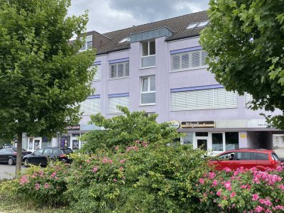 Attraktive Kapitalanlage! Vermietete DG mit mehreren TG-Stellplätzen  in zentraler Lage von Oppau.