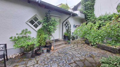 2-Zimmer-Wohnung mit neuer Küche und Stellplatz in ruhiger Lage (Korlingen)