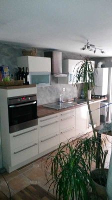 Moderne 3,5 ZKB Wohnung (mit Einbauküche) + Citynah+ (nicht WG geeignet, max. für 2 Personen)
