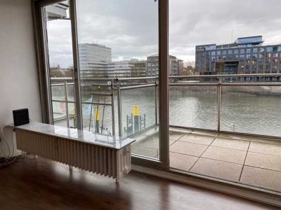 1 Zimmer Wohnung mit traumhaftem Weserblick