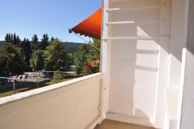 3-Raum-Wohnung mit 56 m² mit Balkon möbliert