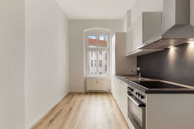 Moderne 1-Zimmer-Altbauwohnung am Tegeler See – Erstbezug nach Sanierung!