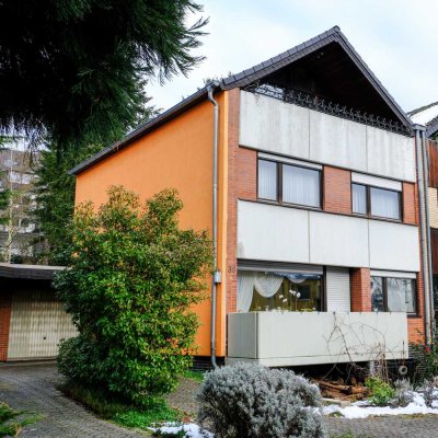 Großzügige Doppelhaushälfte mit gehobener Innenausstattung in ruhiger Wohnlage in Brühl