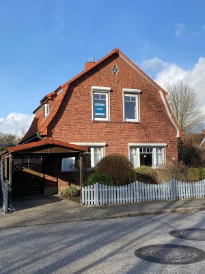 Einfamilienhaus mit Altbaucharme zu vermieten!