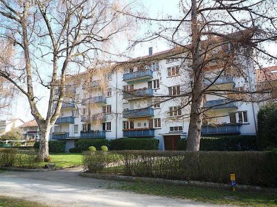 Wohnen an der Aach mit Balkon und Garage
