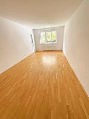 3 Zimmerwohnung mit Wintergarten! Kaufoption!