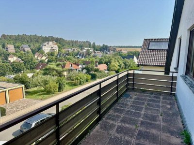 Helle 2-Zimmer-Wohnung mit herrlichem Ausblick!