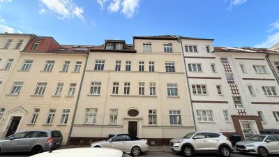 ++ außergewöhnliche Dachgeschosswohnung mit 2 Balkonen - bezugsfrei - 121 m² Grundfläche ++