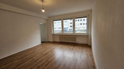 Helles Appartement im 1. OG in Düsseldorf Stadtmitte, Marienstraße