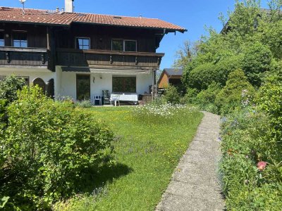 Schöne Doppelhaushälfte in Bad Endorf, ruhige Lage, von Privat!