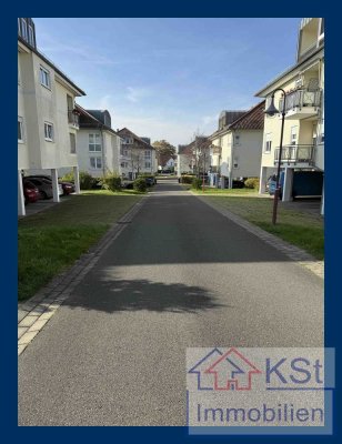 Attraktive 2-Zimmer-Dachgeschosswohnung mit Balkon, Stellplatz, moderner Ausstattung in ruhiger Lage