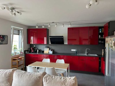 Voll möblierte, moderne, familienfreundliche 3-Zimmer-Wohnung