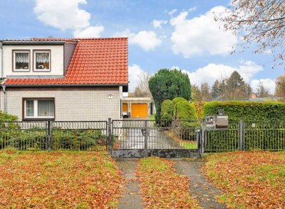Vielseitige Doppelhaushälfte – perfekt für Wohnen und Arbeiten unter einem Dach