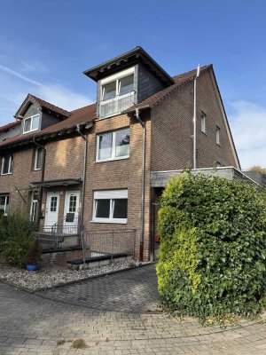 Erstbezug nach Sanierung: Geschmackvolle 3-Raum-EG-Wohnung mit eigenem Garten