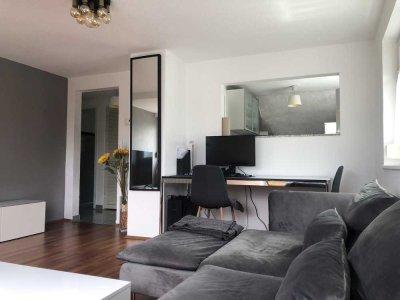 Teilmöblierte Elegante 2-Zimmer Single Wohnung Gehobene Ausstattung Daimler Nähe