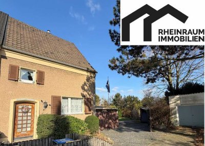 Reihenendhaus mit 4 Zi. in Düsseldorf-Unterrath, Sanierung, Anbau, Neubau von max 3 DHH ggf. möglich