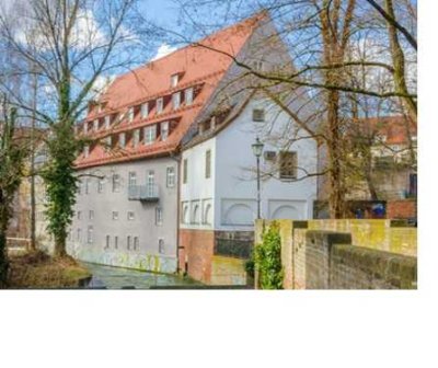 Exklusives Wohnen mit Geschichte – 2-Zimmer-Wohnung in der Jakobervorstadt