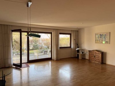 Großzügige offen geschnittene 3 Zimmer-EG-Gartenwohnung mit großer Terrasse