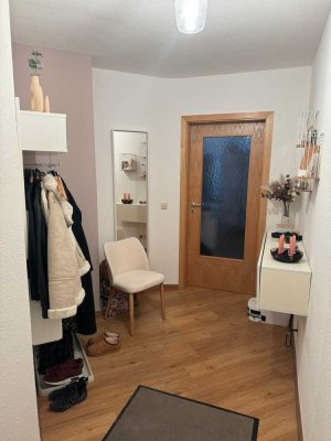 Helle,  2-Zimmer-Wohnung mit Balkon und EBK in Pfaffenhofen