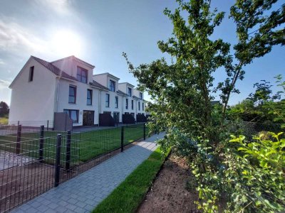 Hannover-Ahlten: Reihenmittelhaus, ruhige Lage, Blick ins Grüne, top Anbindung nach Hannover