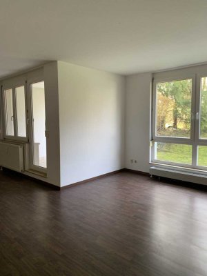 Schöne & ruhige 2-Zimmer-EG-Wohnung mit Terasse in Heidenheim