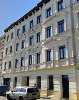 Preiswertes frisch renoviertes Apartment mit EBK in MD-Buckau zu vermieten
