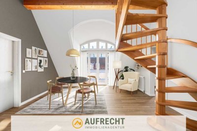 A U F R E C H T °STILVOLL ÜBER ZWEI ETAGEN° helle Galeriewohnung mit sonnigem Balkon – S2